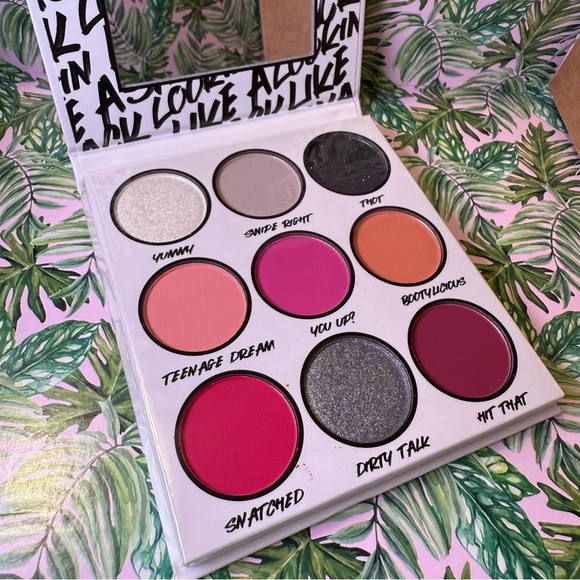 BH Cosmetics Lookin Like a Snack Shadow Palette. Cruelty Free & Vegan. New - Picture 2 of 4